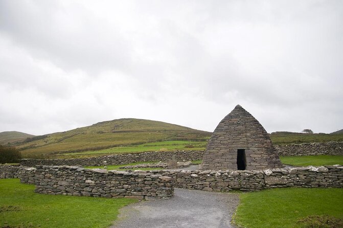 Dingle: Slea Head Drive Tour Full Day - Personal Chauffeur Guide - Key things I’d zero in on