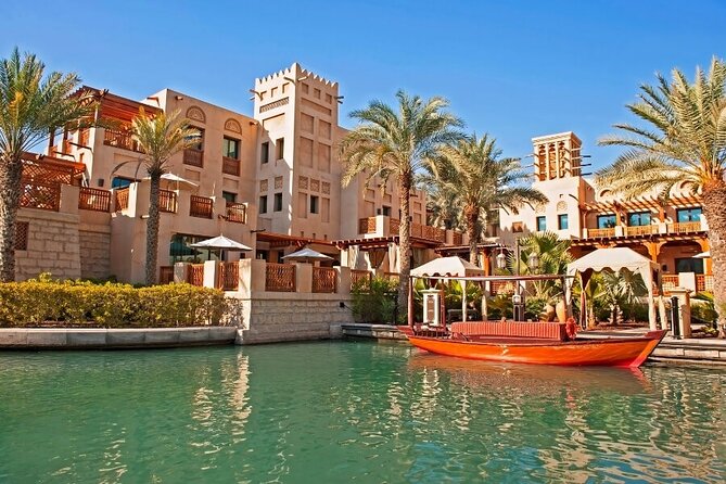 Dubai Sightseeing Tour in Private Car - Zabeel Palace and Dubai Frame: big viewpoints with modern-meets-old energy