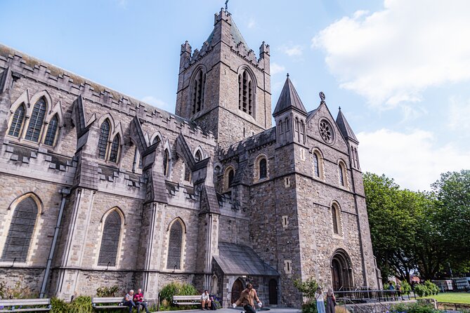 Dublin: Private Chauffeur Tour - Dublin Castle courtyards: when admission is on you