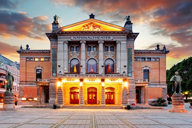 Exclusive Guided & Customized Private Oslo City Tour in Limo - Oslo City Hall and Nobel Ceremony Views: When Schedules Matter