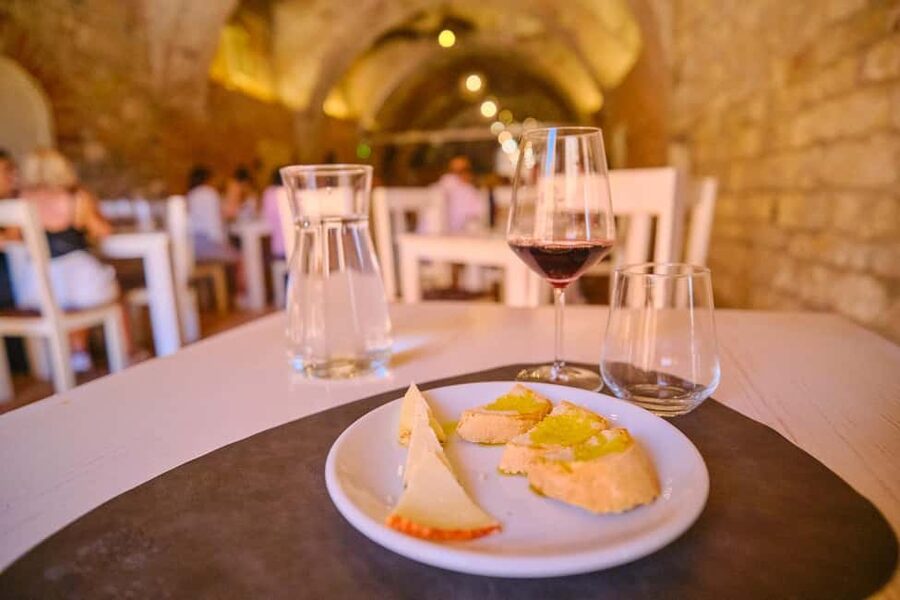 Florence: Val d'Orcia Private Chauffeur-Driven Tour - Montepulciano: Vino Nobile and New Moon connections