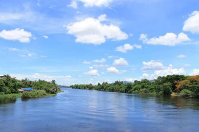 From Bangkok: Private Car Hire to Kanchanaburi Province - Three itinerary choices: pick your day’s mood