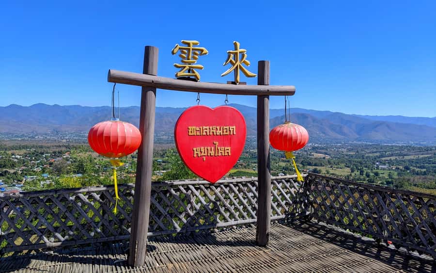 From Chiang Mai: Day Tour to Pai Highlights by Private Car - Stop 1: Pai Historical Bridge with river views