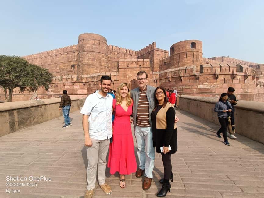 From Delhi: Taj Mahal Luxury Day Tour By Superfast Train - Baby Taj and the marble inlay lesson