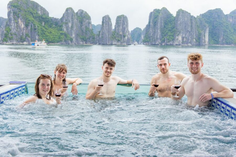 From Hanoi: 1-Day Halong 5-Star Cruise w/Jacuzzi & Limousine - Buffet Lunch on the Boat: What You Can Expect