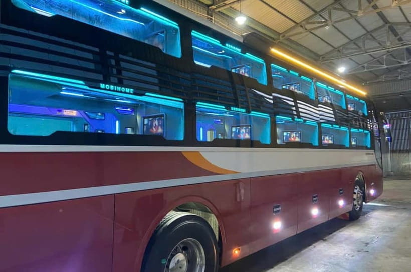 From Hanoi: 2-Day Sapa Limo Bus Tour & Fansipan Peak Visit - Hotel and included meals: what to expect from the 3-star stop