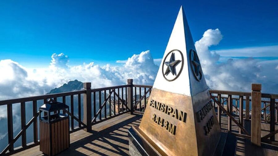 From Hanoi: 2-Day Sapa Limo Bus Tour & Fansipan Peak Visit - Day 1: Lao Chai Ta Van trekking with rice terraces and real village life