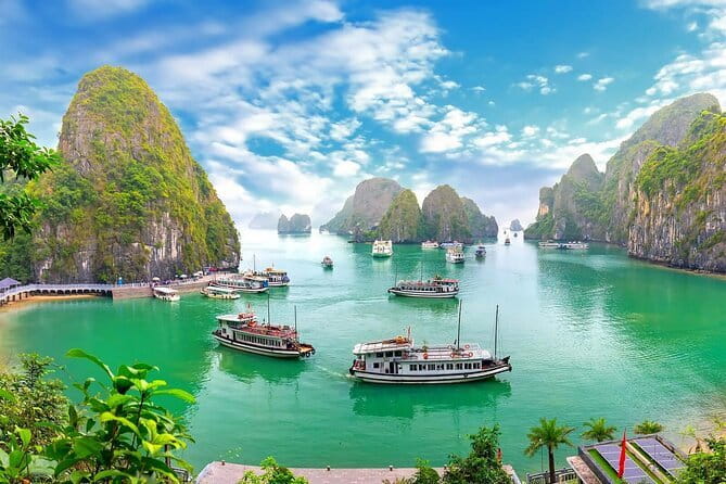 From Hanoi- Halong Bay 1 Day Save Cost With Limousine Bus Option - Kayaking or bamboo boat: do it, but budget the extra fee