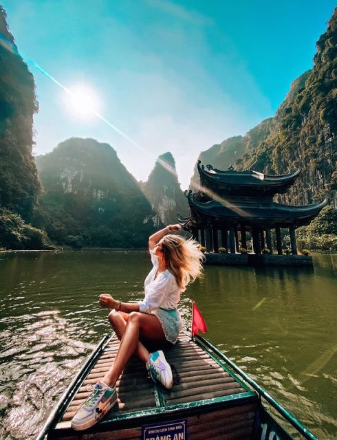 From Hanoi: Hoa Lu-Trang An-Mua Cave Luxury Trip w/Limousine - Getting back to Hanoi: manage dinner and your evening plans