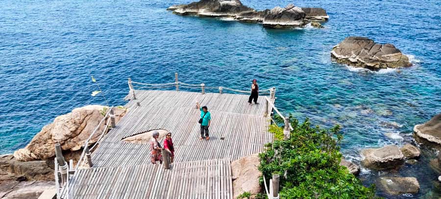 From Koh Tao: Sightseeing Tour with Snorkel by Private Car - Shark Bay Snorkeling: Great Chances, No Guarantees