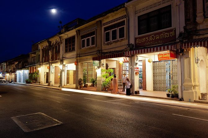 From Phuket Deep Sea or Patong Port: Private Customizable Tour - Wat Chalong (Chaithararam Temple): a spiritual break from the car