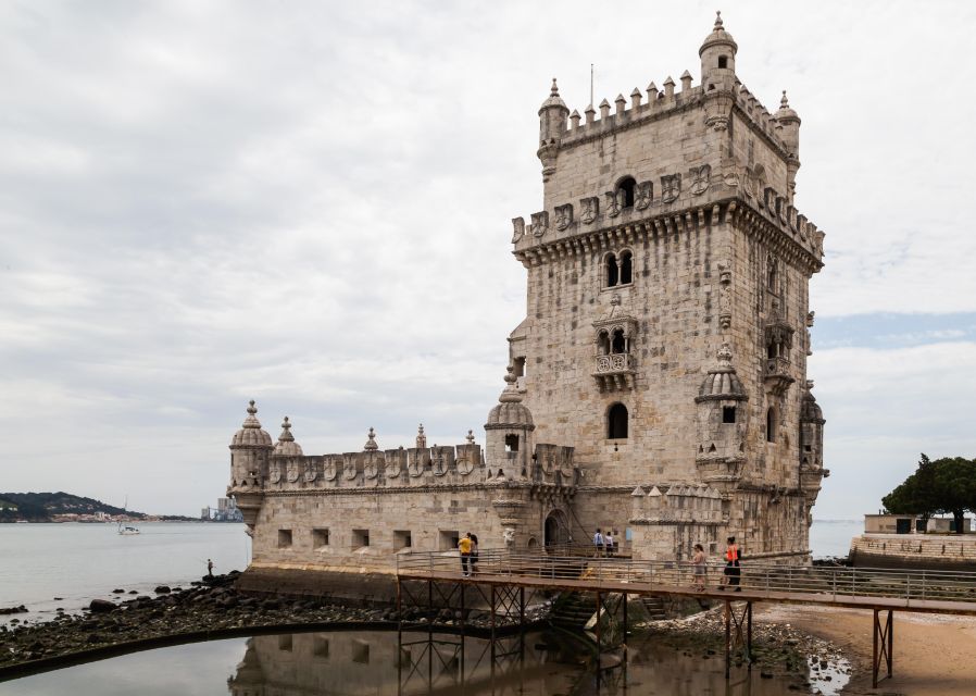 Full city of Lisbon on board of a private car - Belém day: iconic landmarks and a practical sweet break