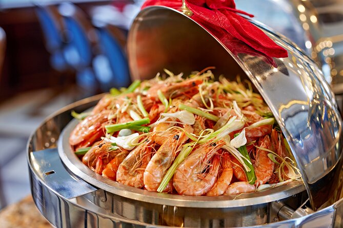 Full Day Halong Bay Luxury Limousine Bus & Buffet Lunch - Guide and pacing: what makes it feel smooth even when sites are crowded