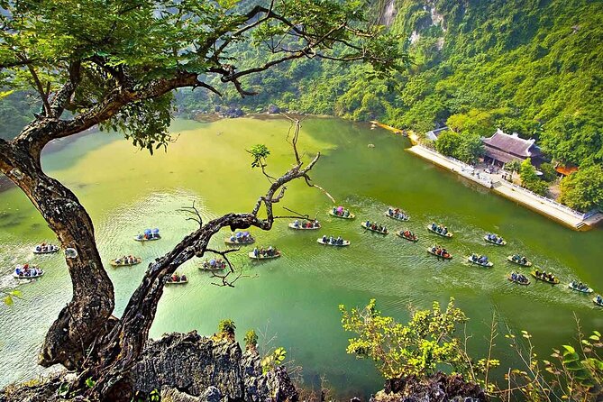 Full Day Private Tour of Ninh Binh with Limousine - Trang An UNESCO Boat Ride: Tunnel Caves and Limestone Quiet