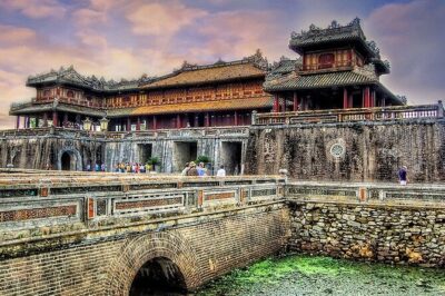 Fullday explore Hue Imperial city from Hoi An by private car - Thien Mu Pagoda: Hue’s Iconic River View Moment