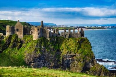 Giants Causeway and Belfast 2 Days with Private Chauffeur Tour - Dunluce Castle ruins: a cliff-top stop that feels like a movie set