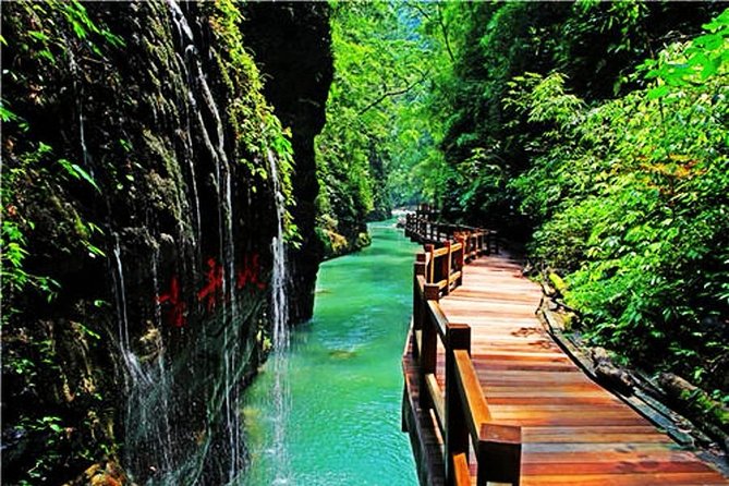 Glass Bridge and Water Falls Private Car Service from Guangzou - FAQ