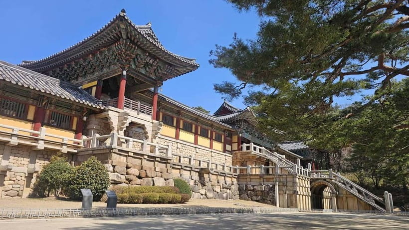 Gyeongju: Private Car Charter Taxi Tour - Gyeongju’s classic pond views: Donggung and Wolji (Anapji)