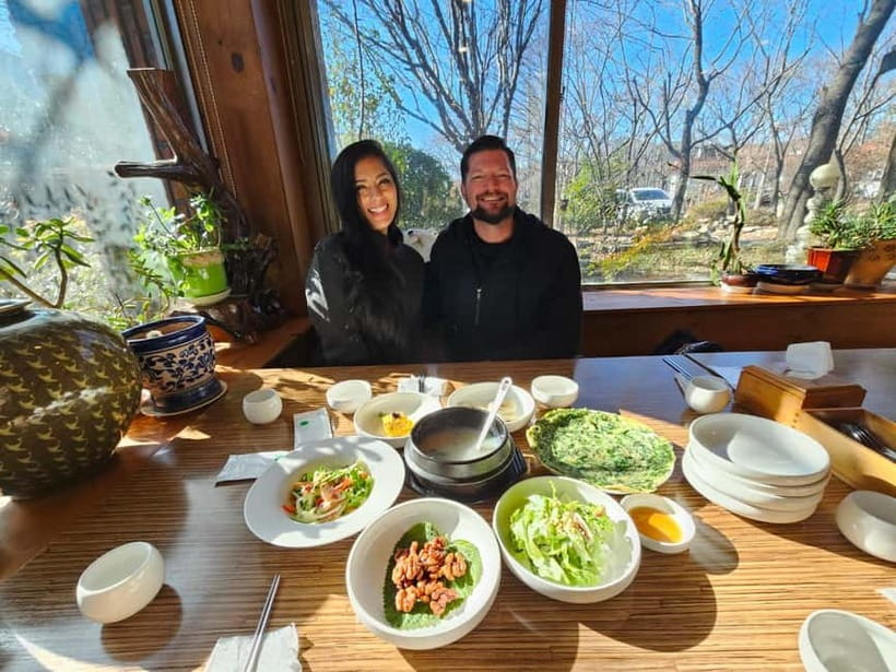 Gyeongju: Private Car Tour with a Licensed Tour Guide - Lunch at Hongsi Hanjeongsik: more than a meal stop