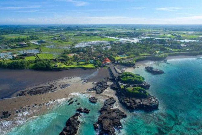 Half-Day Taman Ayun UNESCO and Tanah Lot Temple with private Car - Stop 2: Tanah Lot Temple and the offshore shrine effect
