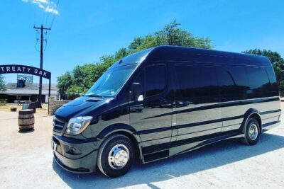 Half Day Wine Tour with Luxury Limousine in Austin - Price and Value: What $300 Gets You (and What It Doesn’t)