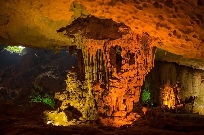 Halong Bay Day Trip 6hour: Buffet Lunch,Limousine bus,small group - Key highlights that make this tour worth your time