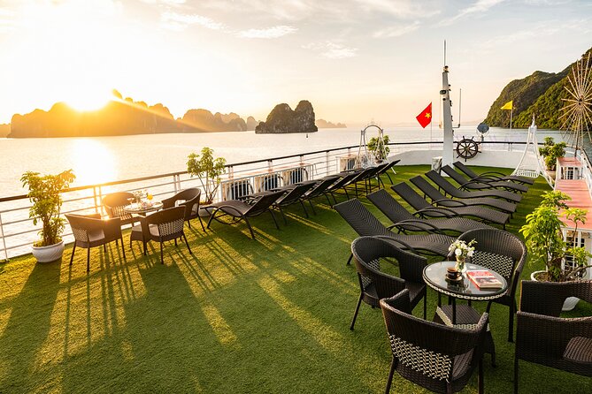 Halong bay Luxur Cruise Day trip: Buffet lunch & Limousine bus - Buffet lunch onboard: included, but plan around the style