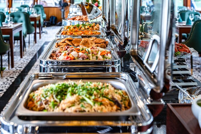 Halong bay Luxury Cruise Day Trip: Buffet lunch & Limousine bus - Surprise Cave (Hang Sung Sot): what to expect and how to enjoy it