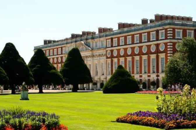 Hampton Court Palace & Windsor Castle Private Car Tour from London - Key things to know before you go