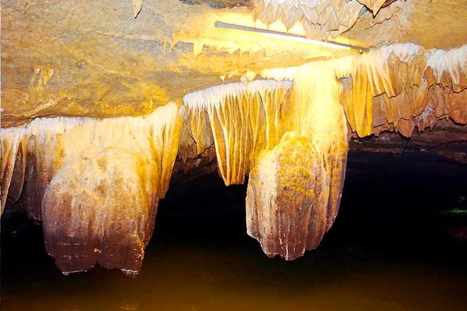 Hanoi - Hoa Lu - Tam Coc - Mua Cave - 1 Day / By Luxury Limousine & Small Group - Lunch, tea break, and the day’s flow