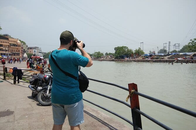 Haridwar Guided Sightseeing Tour with Ganga Aarti By Private Car - Haridwar at Night: Why the Ganga Aarti Part Changes the Day