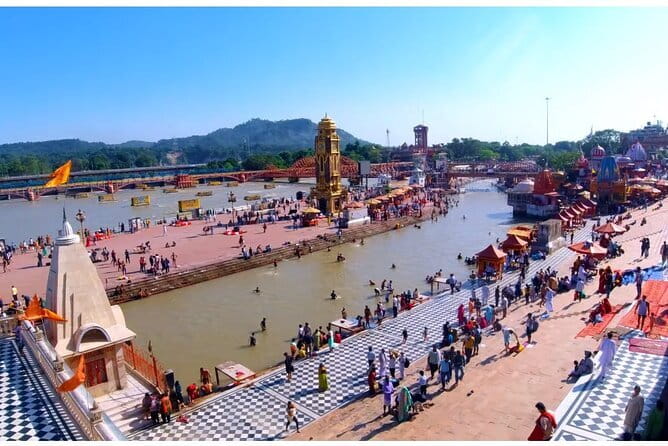 Haridwar Guided Sightseeing Tour with Ganga Aarti By Private Car - Shantikunj Gayatri Pariwar: As Telling, Not Just Looking