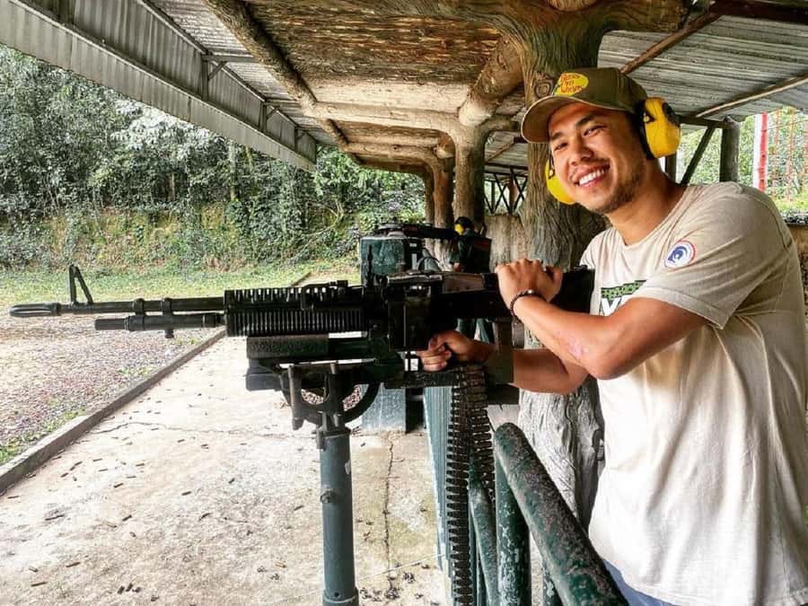 Ho Chi Minh City: Cu Chi Tunnels Ben Duoc VIP Limousine Tour - Getting to Cu Chi in comfort: the 08:00 limousine start
