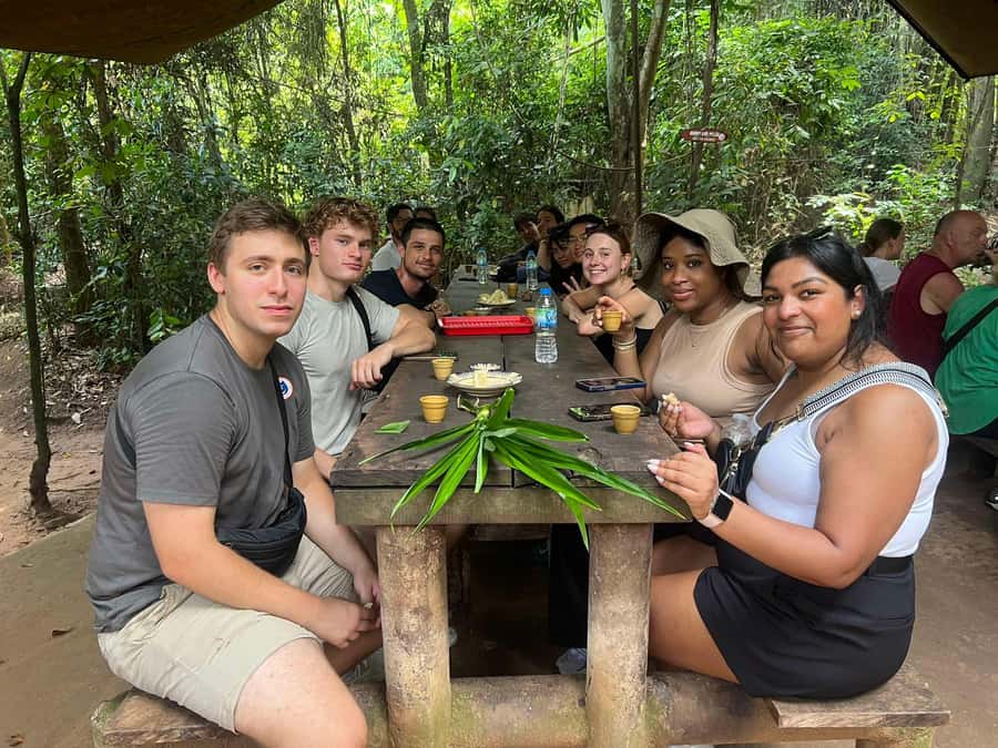 Ho Chi Minh City: Cu Chi Tunnels Ben Duoc VIP Limousine Tour - Your guide can shape the whole day: from Vinh to Tuan to Bac