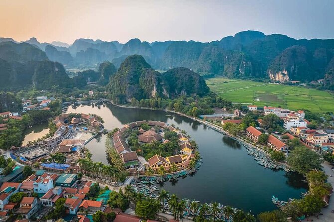 Hoa Lu – Tam Coc Full-Day Tour from Hanoi with Limousine Transfer - Return to Hanoi: A Full Day Ends Around 19:00