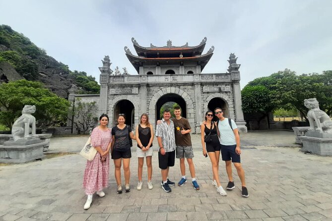 Hoa Lu – Tam Coc Full-Day Tour from Hanoi with Limousine Transfer - Who Should Book This Tour?