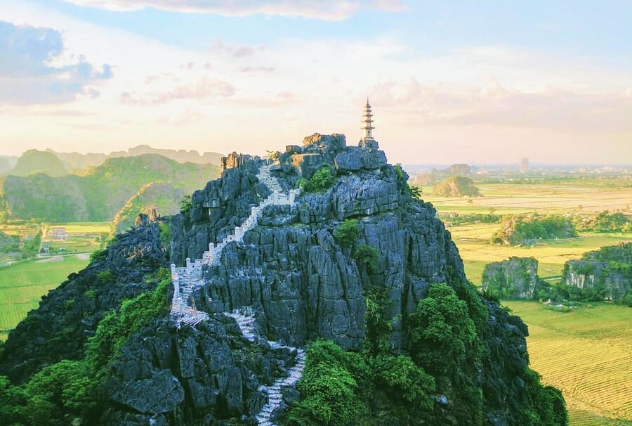 Hoa Lu, Tam Coc, & Mua Cave Day Trip with Lunch & Limousine - Bike Ride After the Cruise: Getting Closer to Daily Life