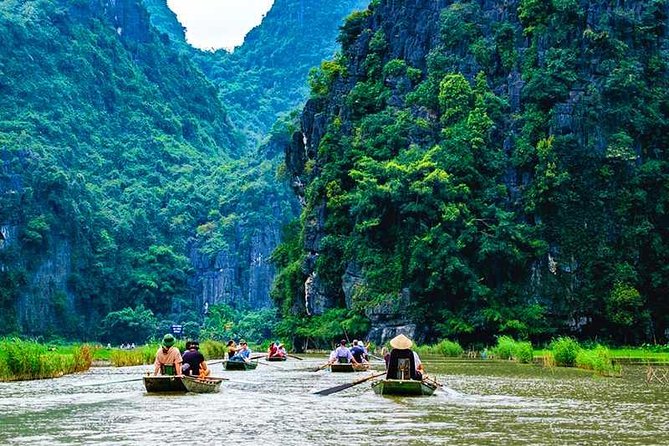 Hoa Lu - Trang An - Mua Cave- 1 Day Trip from Hanoi By Limousine and Small Group - How the day stays organized (and why the guide changes the vibe)