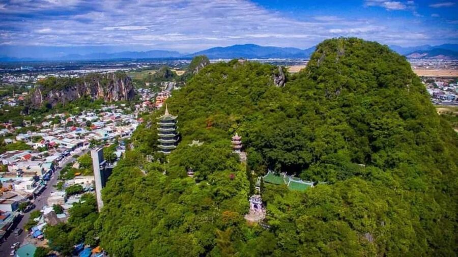 Hoi An/DaNang: Private Car Marble Mountain & Golden Bridge - Roller coaster time and the lunch break rhythm