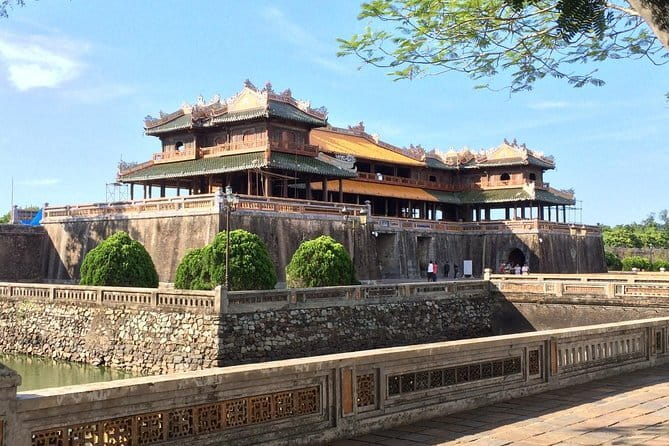 Hoi An to Dong Hoi rides by Private Car service - Stop 1 in Hoi An: Hotel Lobby Pickup That Saves Your Morning