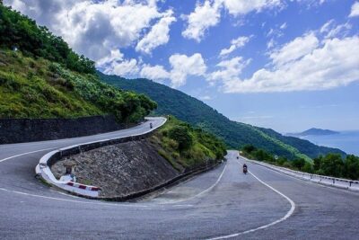 Hoi An to Hue by Private Car via Many Scenic Stopovers - Da Nang’s My Khe Beach: a quick reset before the pass