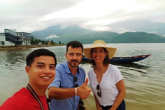 Hoi An To Phong Nha By Private Car - La Vang Church, Hien Luong Bridge, and the Ben Hai River Line of Sight