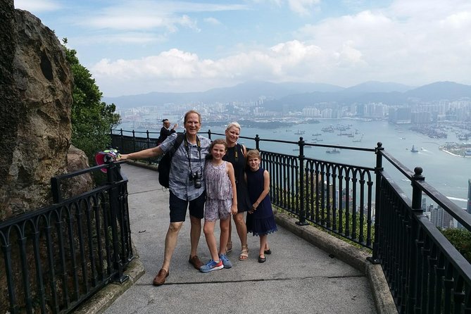 Hong Kong|Private Sightseeing Tour with Local Driver-Guide - Getting There: Pickup, Cash Surcharges, and Timing That Matters