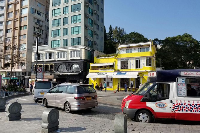 Hong Kong|Private Sightseeing Tour with Local Driver-Guide - Price and Value for a Group of Up to 4