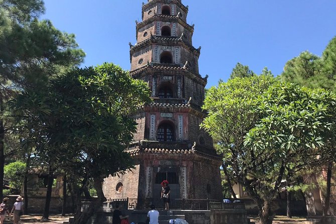 Hue: Dragon Boat, Perfume River, Pagoda & Royal Tomb Tour - Price and tickets: where the $34 really goes