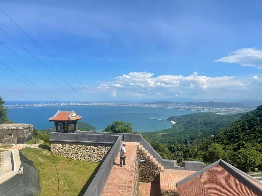 Hue: Imperial City, Royal Tombs Tour & More by Private Car - Incense village and An Dinh Palace: the less obvious Hue you’ll remember