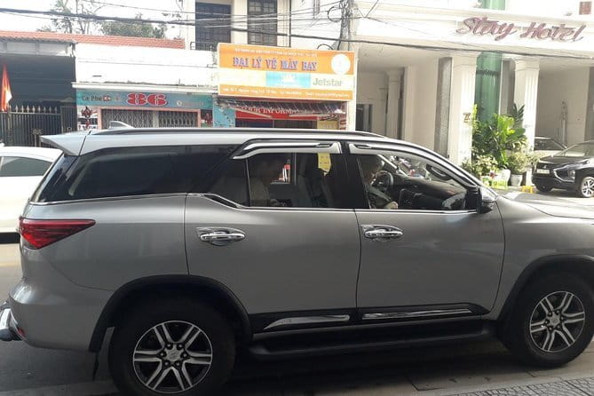 Hue (Phu Bai) Airport Pickup to Hue City Center by Private car - Where the Service Drops You: Truong Tien Bridge Radius (5 km) Explained