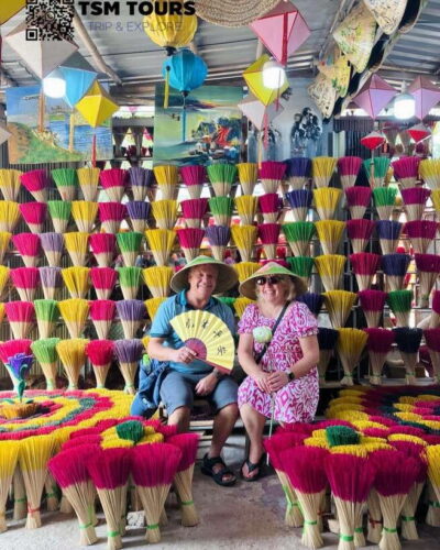 Hue: Royal Tombs & Pagoda Tour By Dragon Boat & Private Car - Thien Mu Pagoda: Hue’s oldest spiritual landmark in plain sight