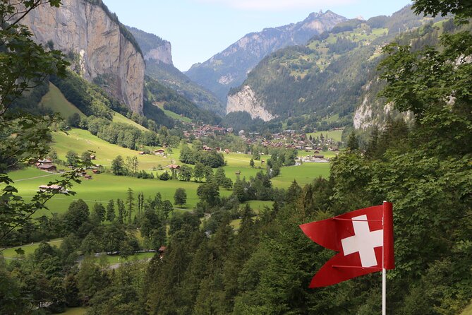Interlaken Full-Day Highlights Tour with a Local by Private Car - Aare Gorge Walk: Cool, Safe, and Good in Rain