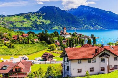 Interlaken: Private Car Tour to Swiss Villages, Capital & Castles - The pacing: 9 to 10 hours across nine stops